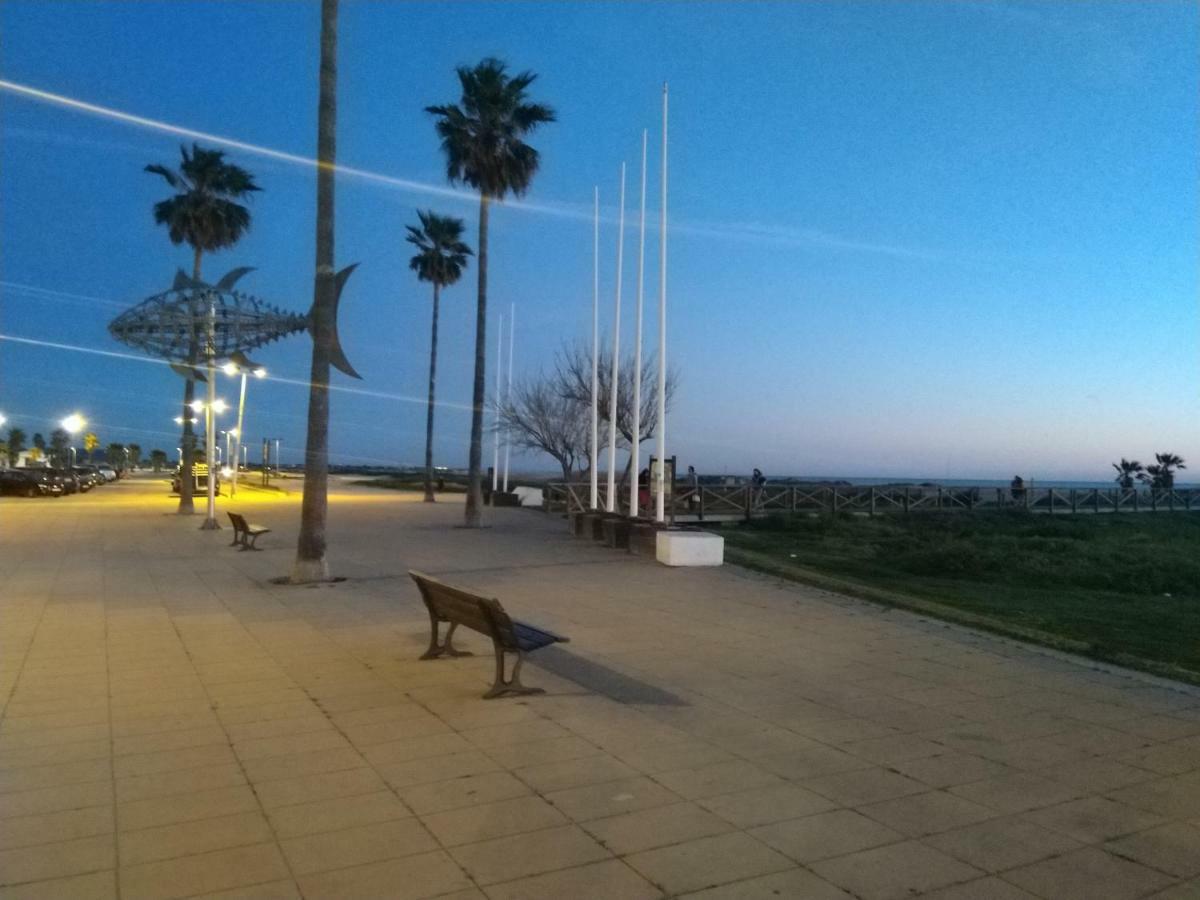 Piso Playa Los Bateles Conil Apartment Conil De La Frontera Exterior foto